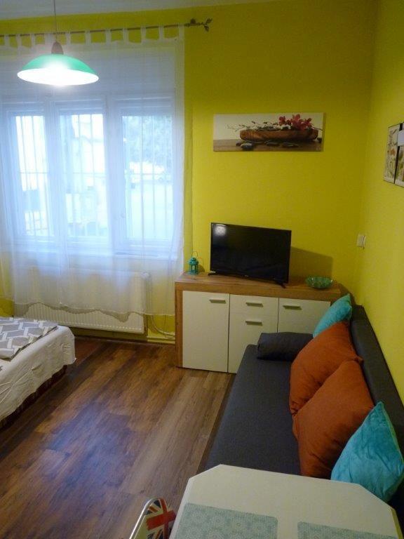 Eper Apartman Debrecen Exterior foto
